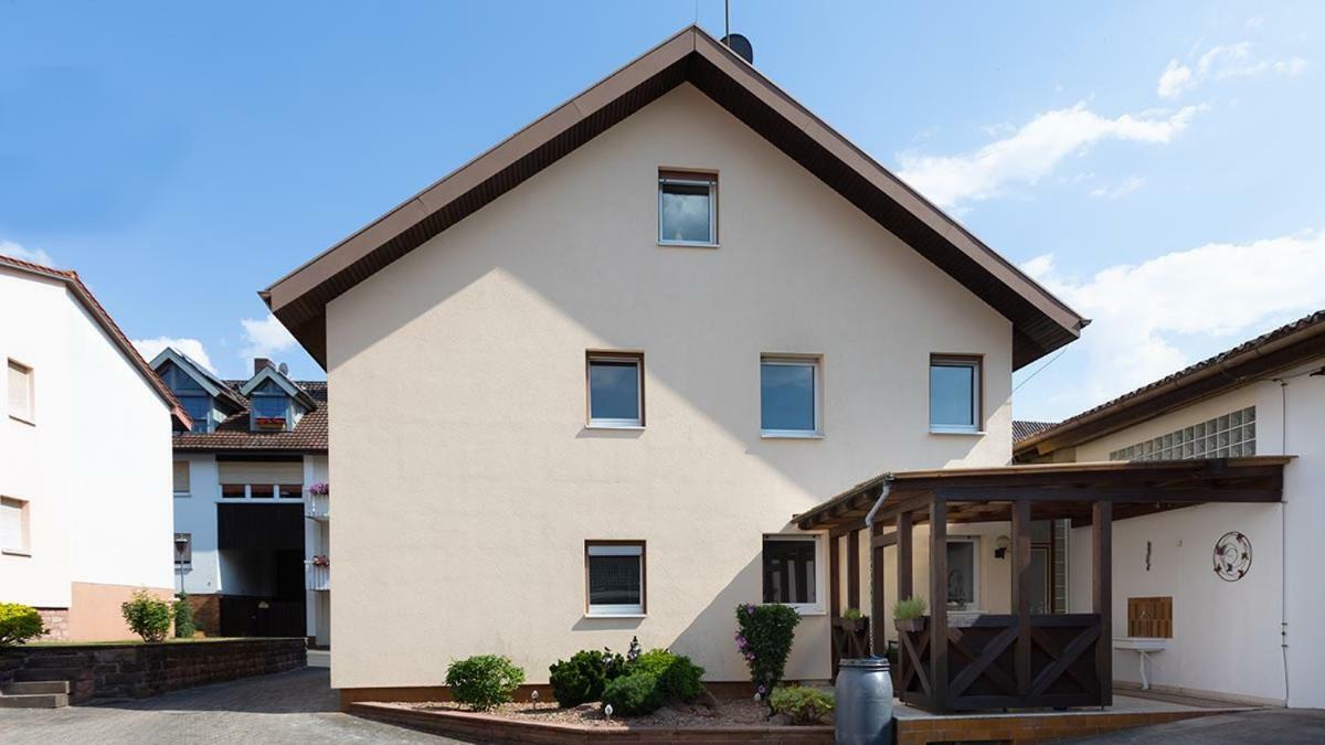 Gaestezimmer - Ferienwohnung 2 - Brauhaus Duerr Dorfprozelten Luaran gambar